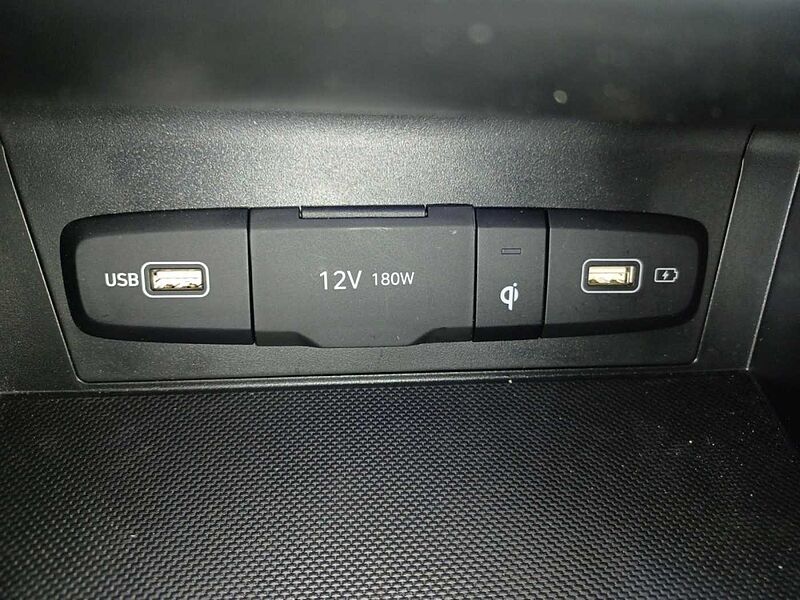 Hyundai Tucson Plug-in-Hybrid 1.6 T-GDi 265PS 6-AT 4WD TREND-Paket MJ23 Panoramadach