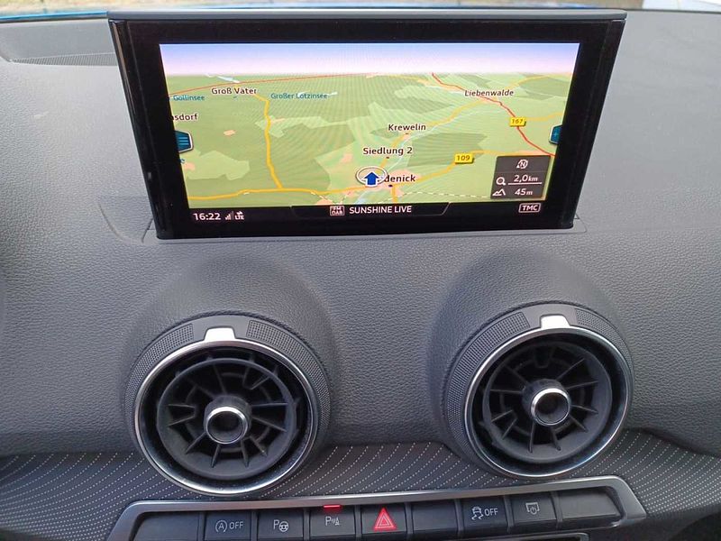 Audi Q2 TFSI 2.0 quattro S-Line Virtual Cockpit